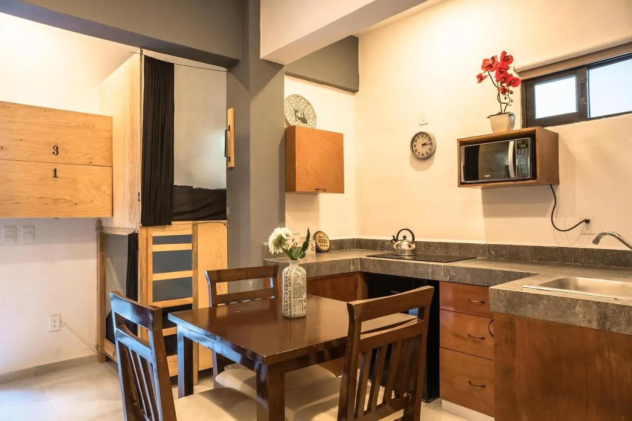 Maui Hostels Playa Del Carmen Lejlighedshotel