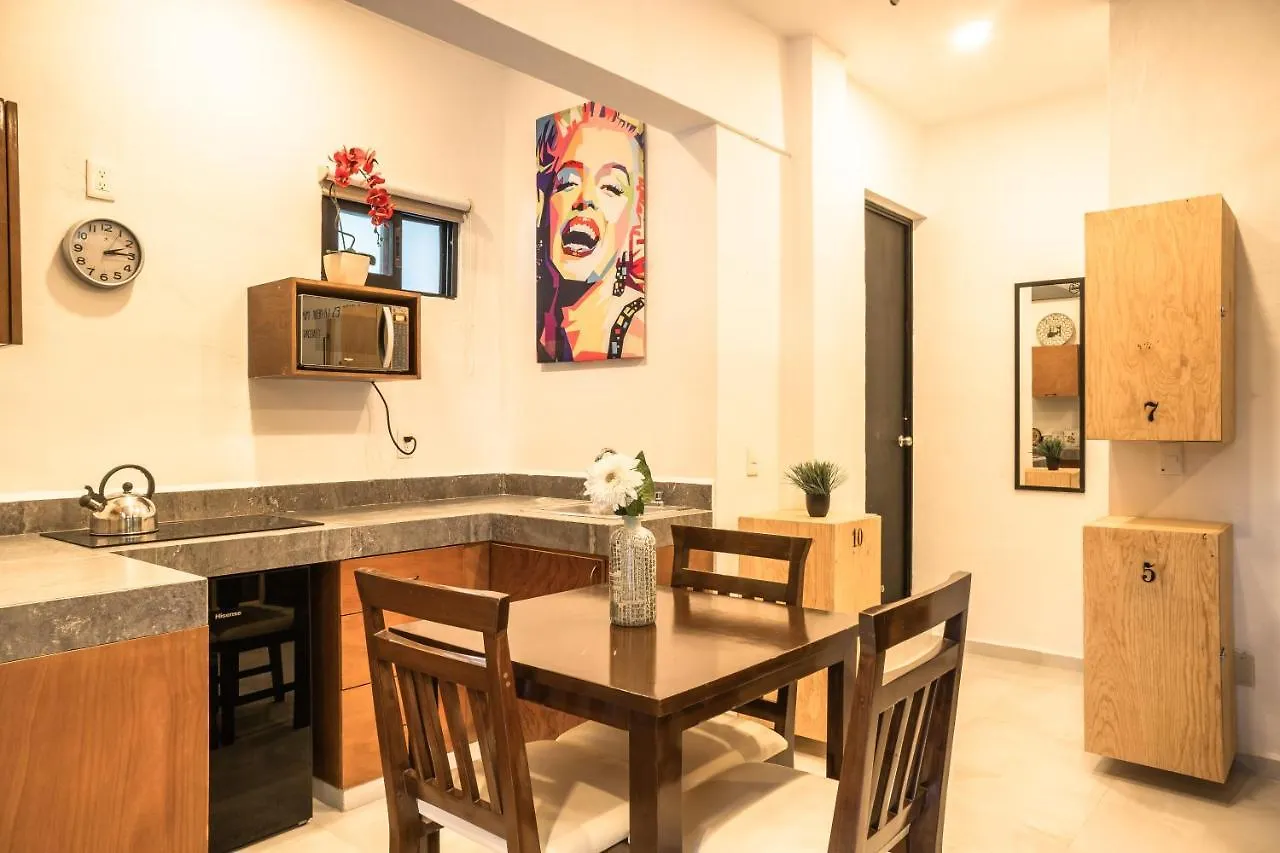**** Aparthotel Maui Hostels Playa Del Carmen Mexico