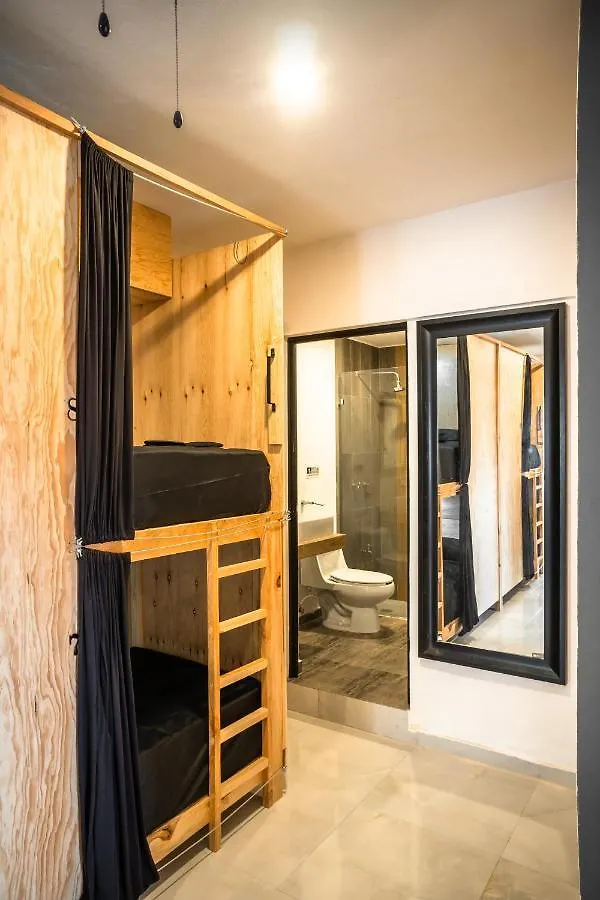 Maui Hostels Playa Del Carmen