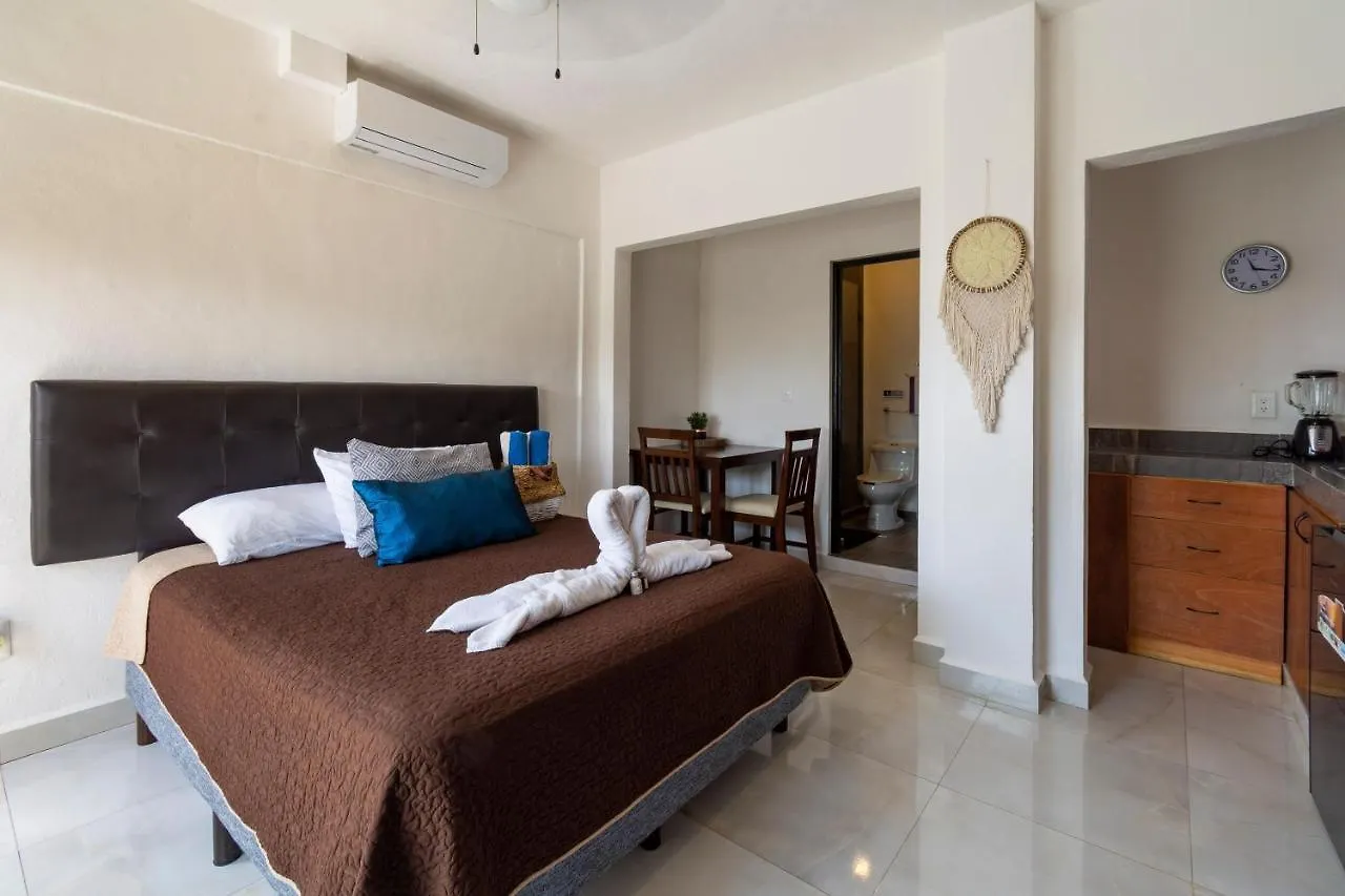 Aparthotel Maui Hostels Playa Del Carmen