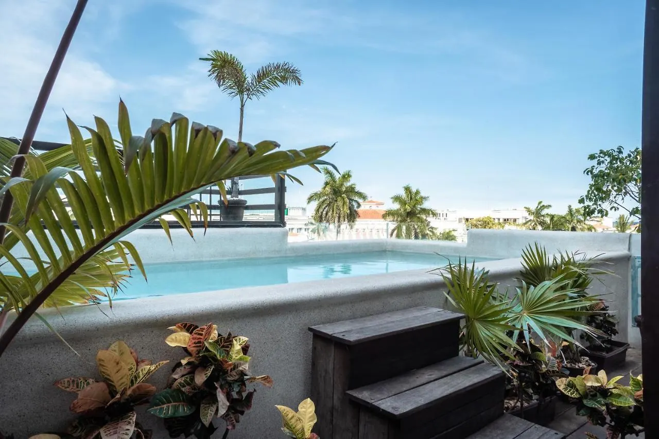 Maui Hostels Playa Del Carmen Mexico