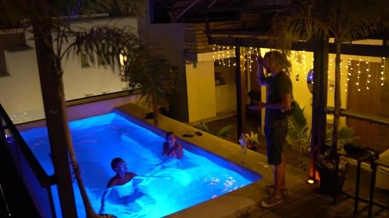 Maui Hostels Playa Del Carmen